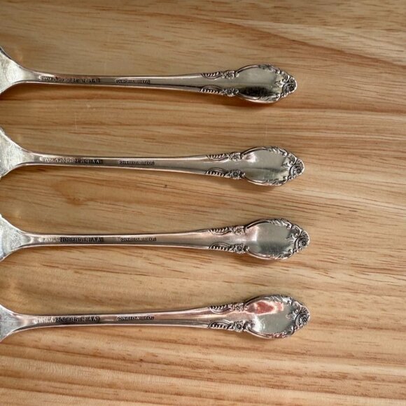 Oneida Park Lane Set Of 4 Silver Plate Salad Forks By Wm. A. Rogers - Picture 6 of 9